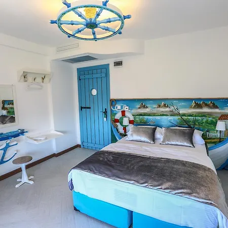 Espira Hotel 3*